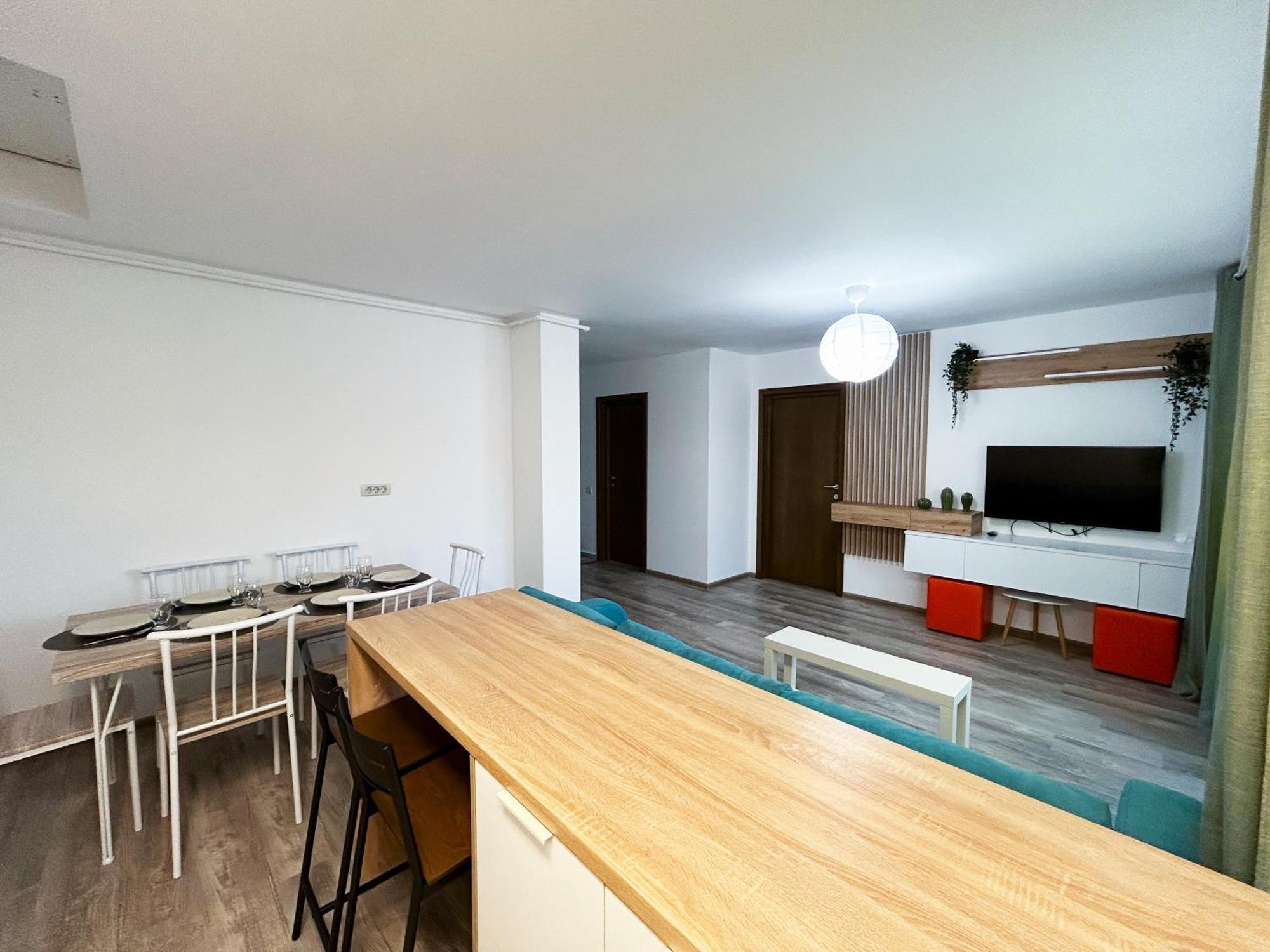 Mirandis Apartments - Comfort & Private Parking Near Coresi Mall บราชอฟ ภายนอก รูปภาพ